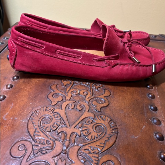 Mercanti Fiorentini Women’s Red Suede Driving Loafers (size 8.5) - Picture 3 of 7